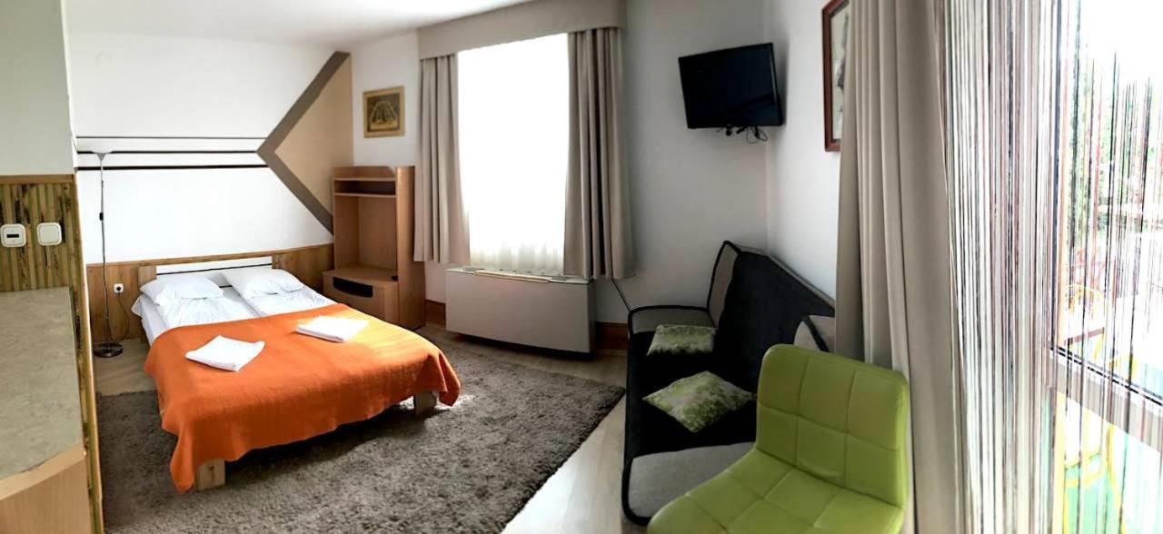 Apartament Art Eden Hajdúszoboszló Zewnętrze zdjęcie