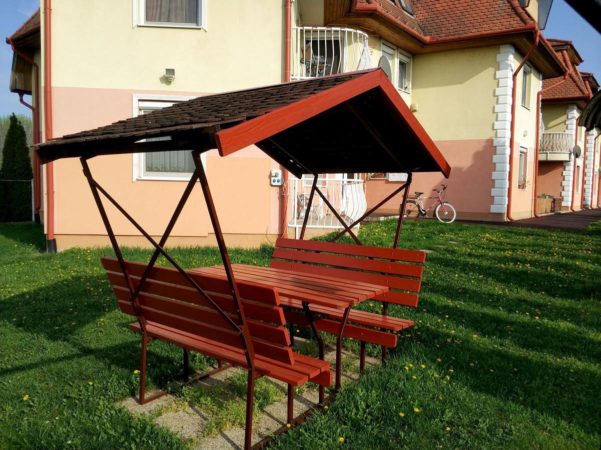 Apartament Art Eden Hajdúszoboszló Zewnętrze zdjęcie