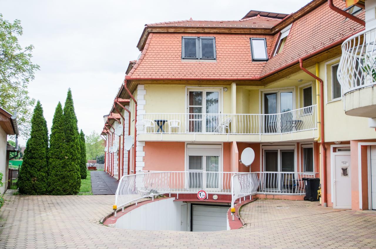 Apartament Art Eden Hajdúszoboszló Zewnętrze zdjęcie
