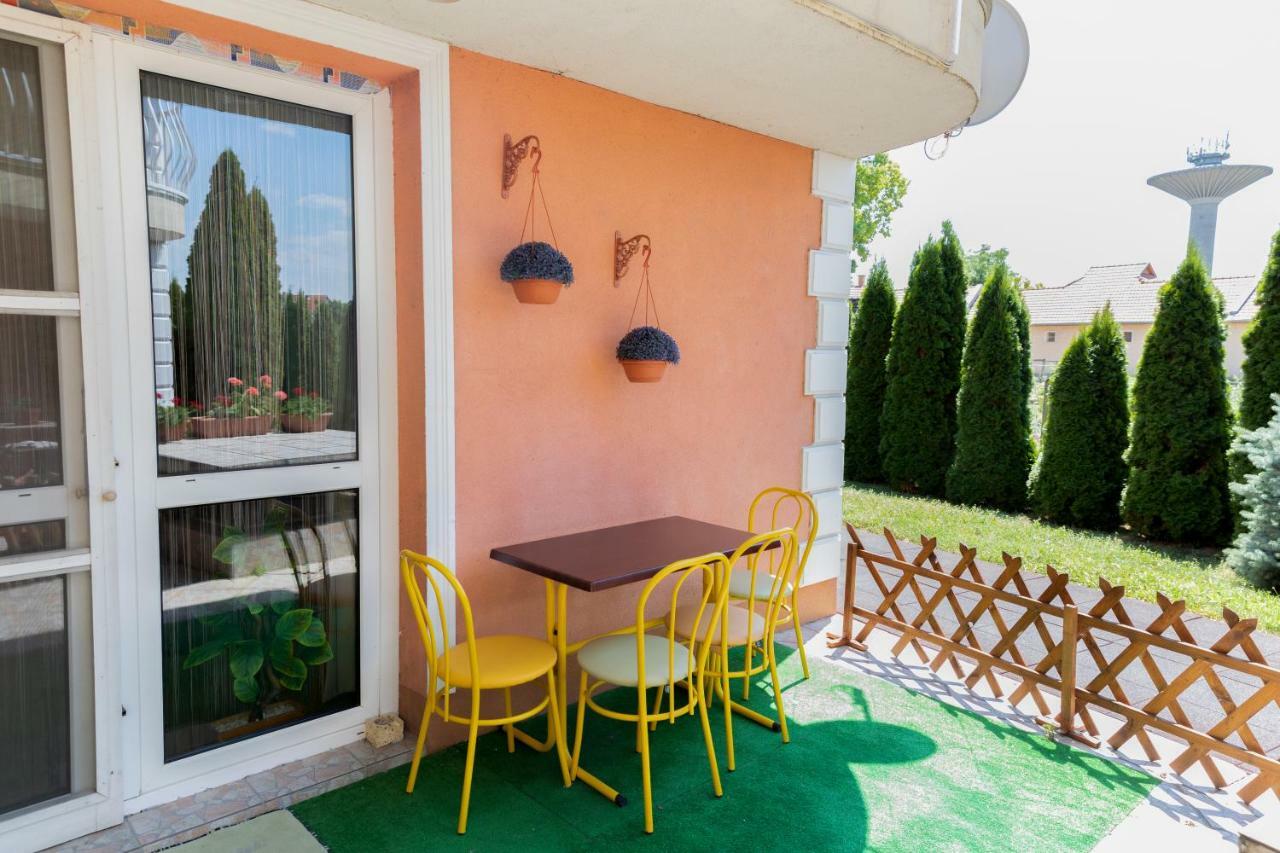 Apartament Art Eden Hajdúszoboszló Zewnętrze zdjęcie